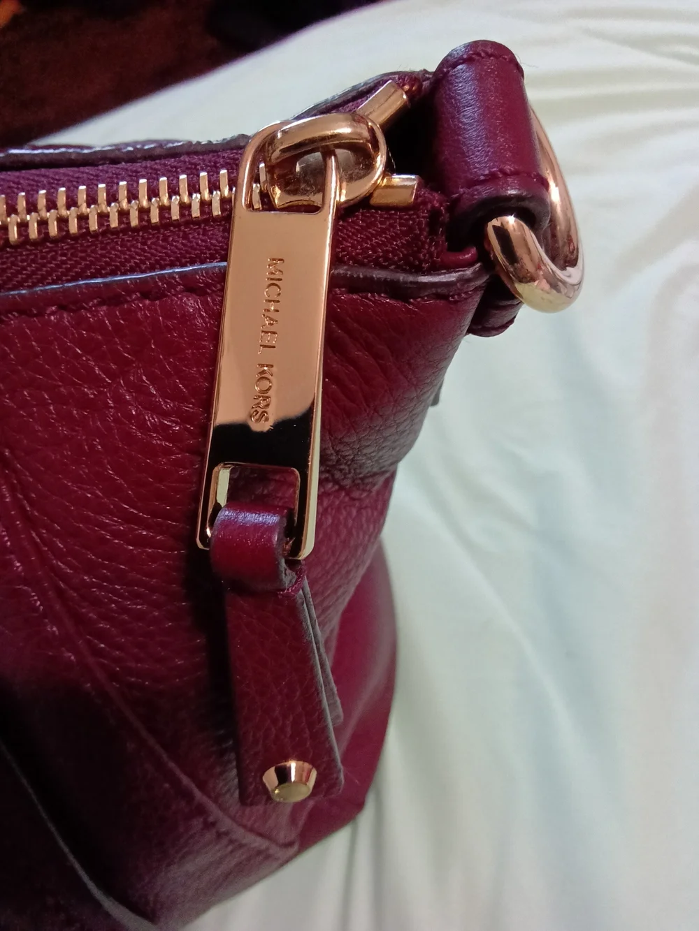Michael Kors Gilmore Women's Burgundy Leather Tote Bag